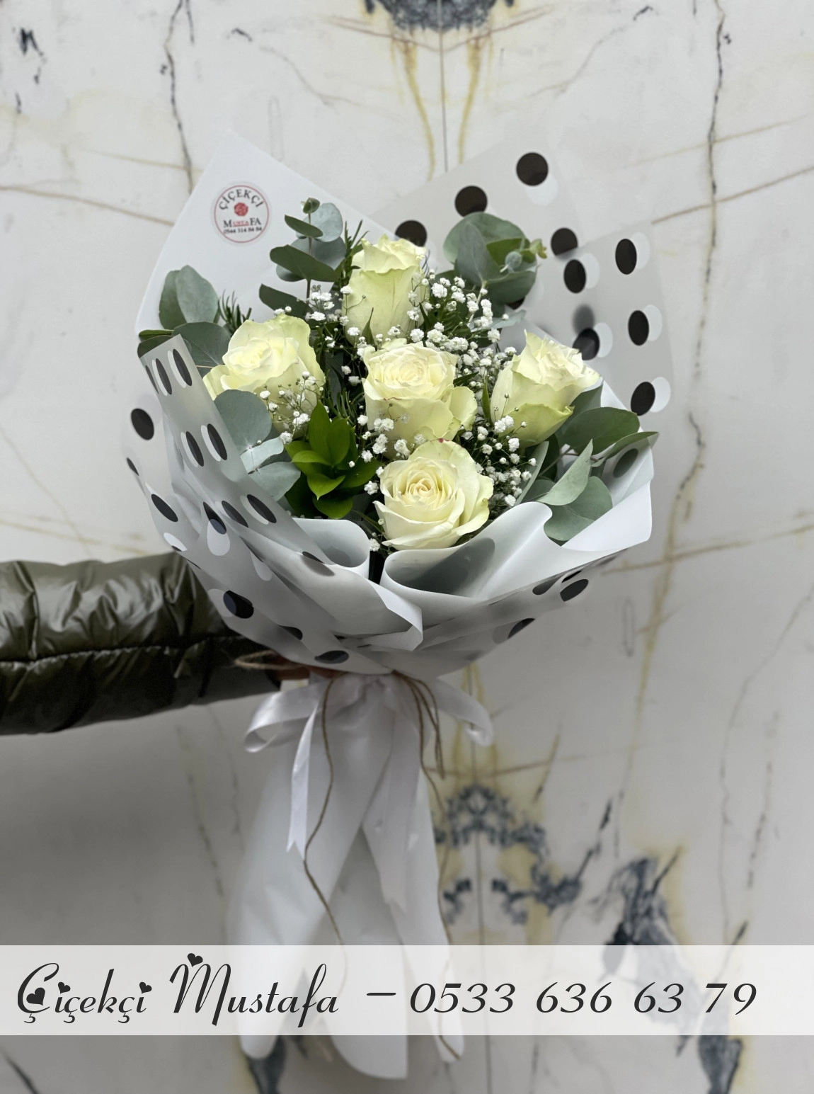5 Li Beyaz Gül Buketi