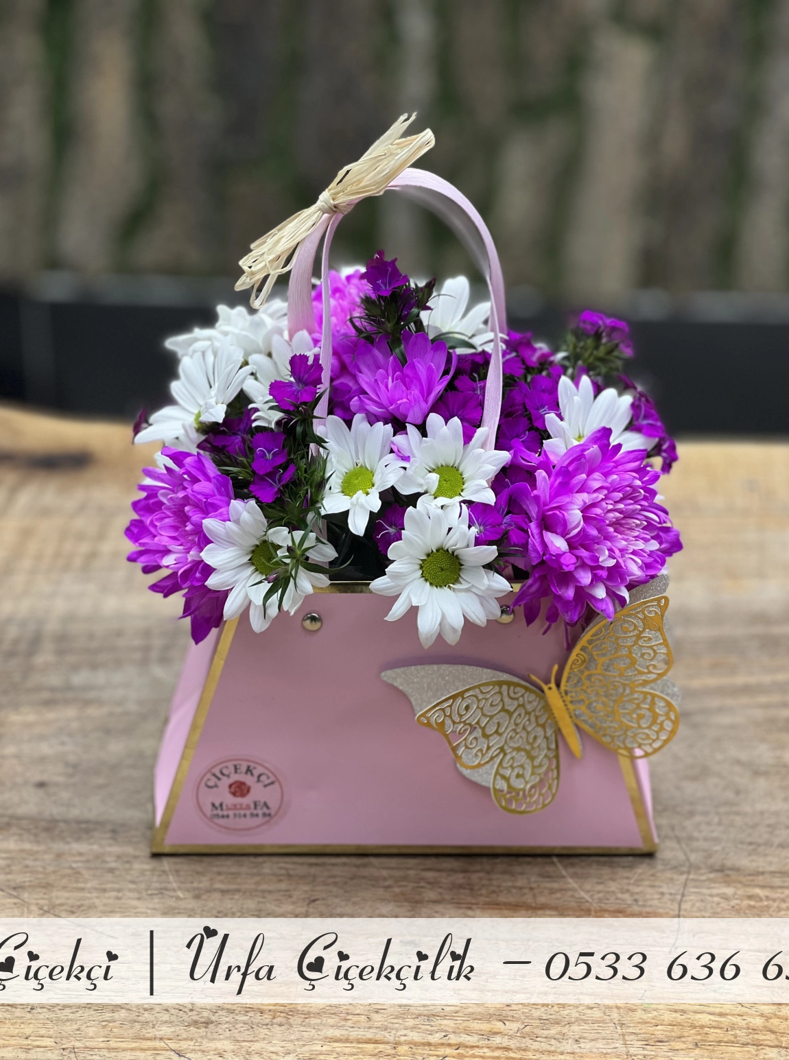 Klasik Çiçek Çantası