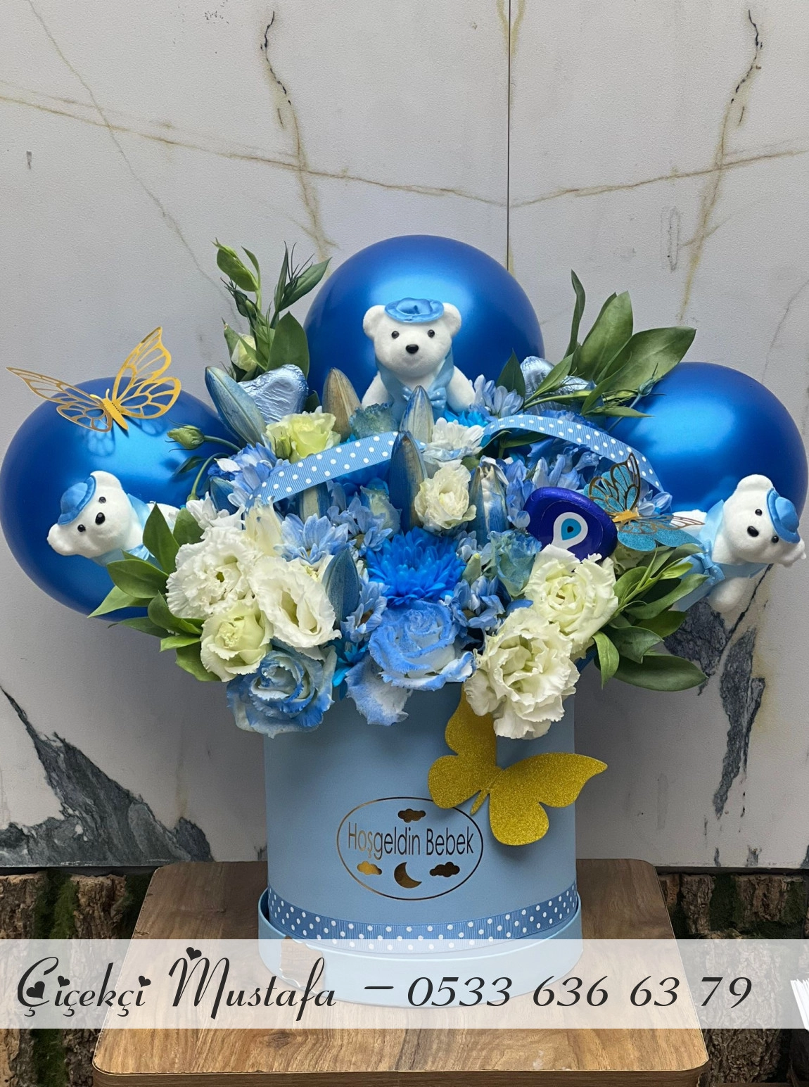 Kutuda Canlı Çiçek Bebek Aranjmanı