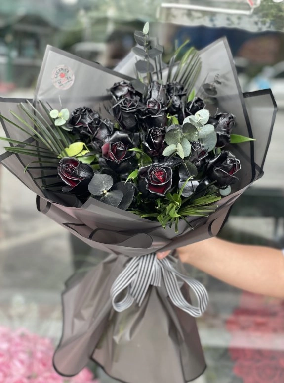 15 Siyah Gül Buketi