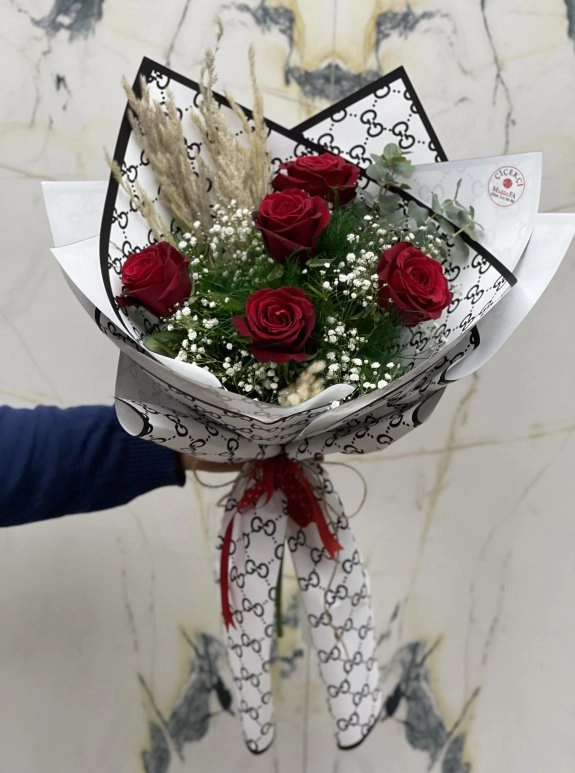 Standart 5 Li Kırmızı Gül Buketi